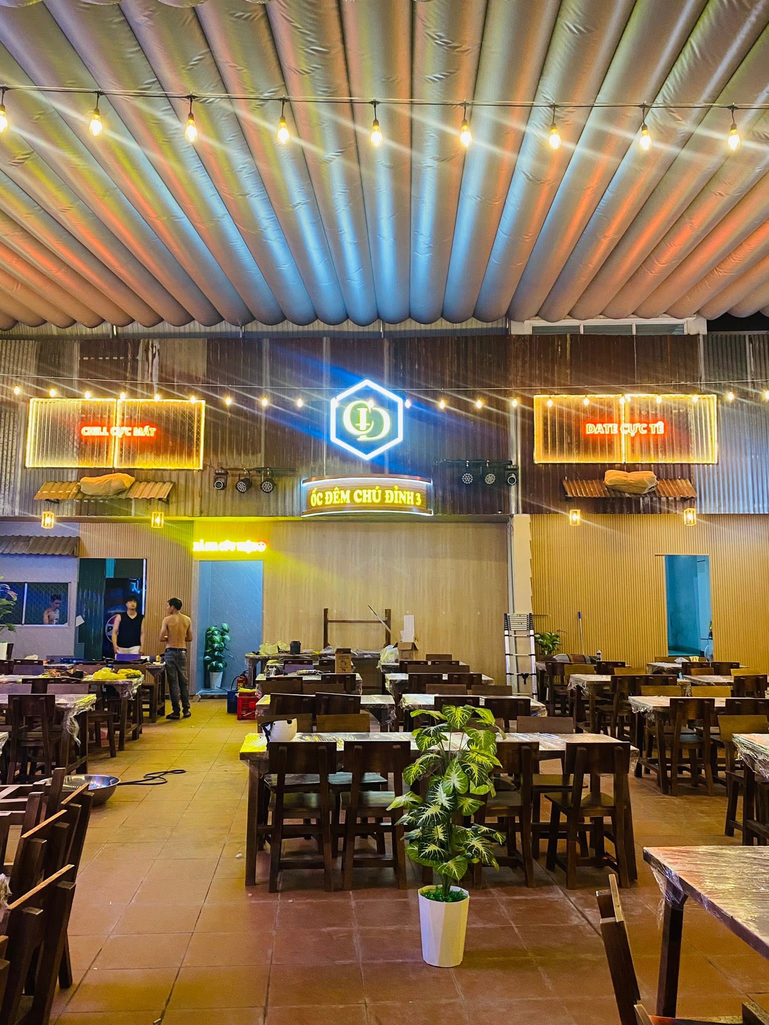 Không gian Ốc Đêm Chú Đỉnh 6